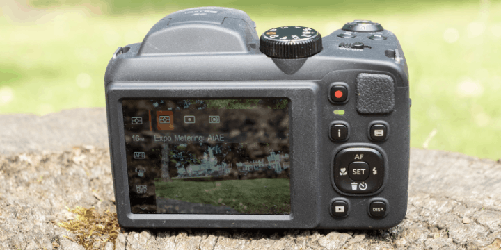 Desain Ergonomis PIXPRO AZ255 dan Filosofi Kamera Bridge