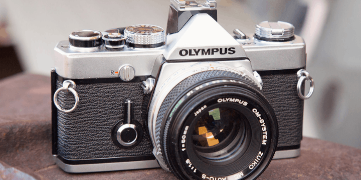 Kelahiran Sang Legenda, Era Olympus M-1 dan Transformasi ke Olympus OM 1