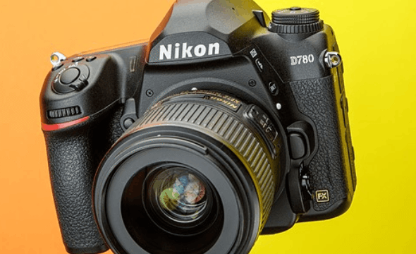 Nikon D780