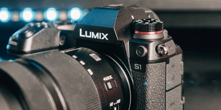 Slot Kartu Ganda dan Fleksibilitas Penyimpanan